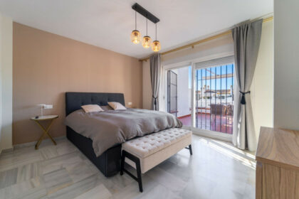 dc79d2629c8e72276bf95bbb5efa7e5e - 26