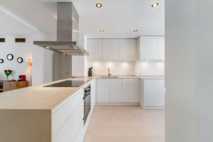 dc79d2629c8e72276bf95bbb5efa7e5e - 9