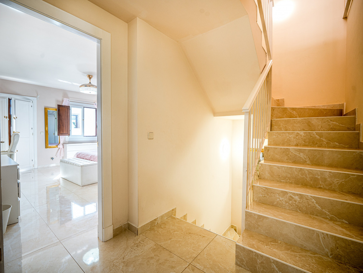 dd14cd47b9f6f25114119db1a62a8386 - 28