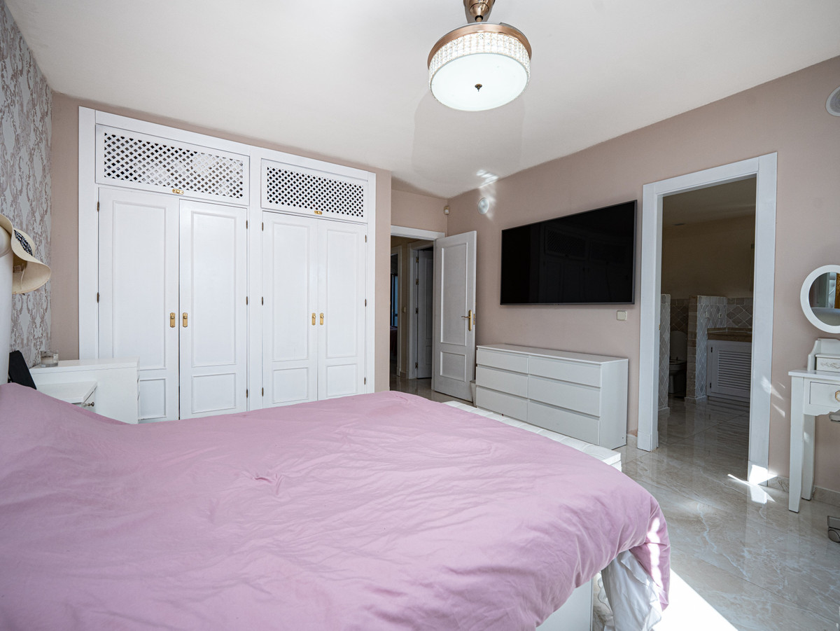 dd14cd47b9f6f25114119db1a62a8386 - 30