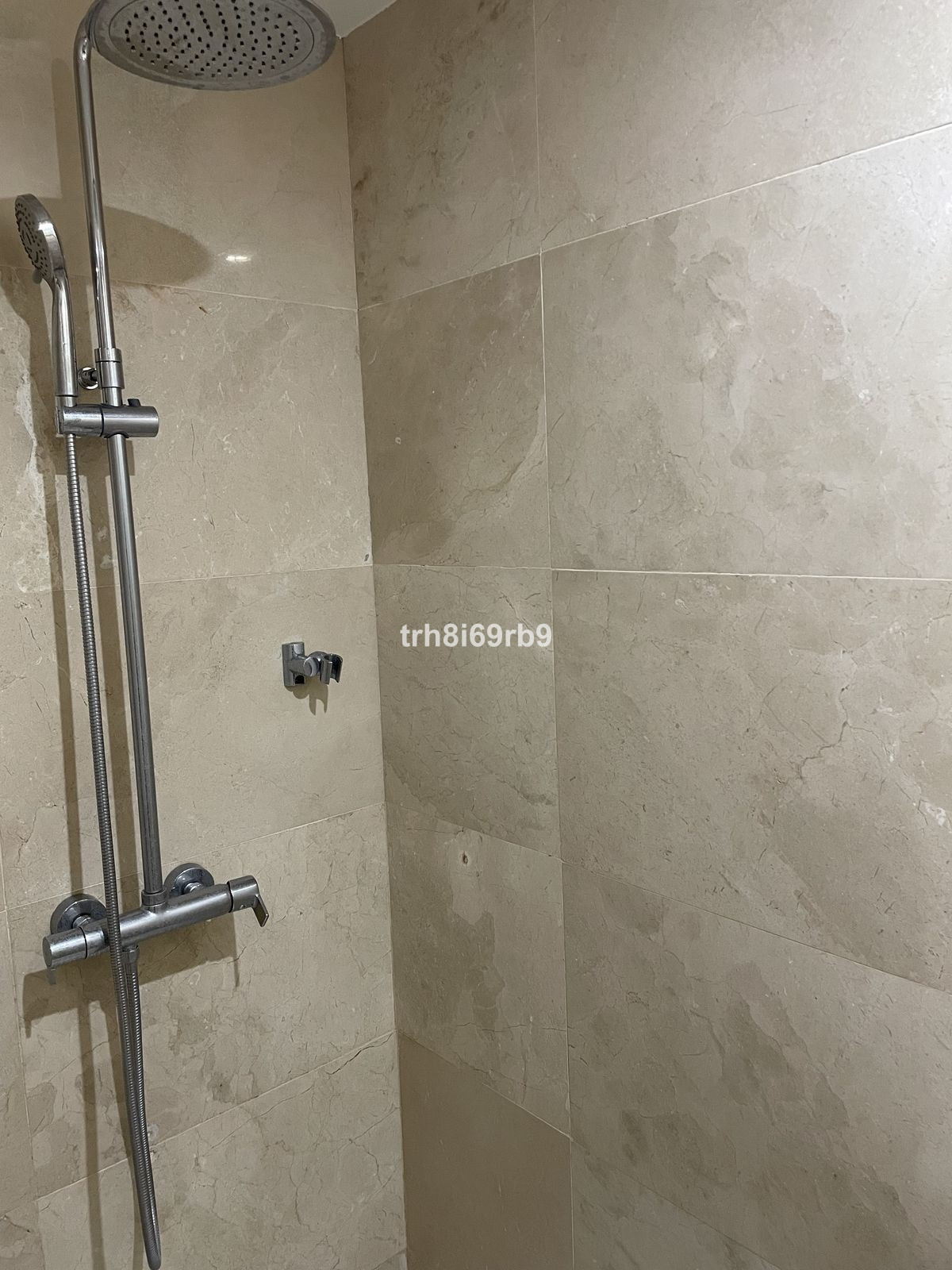 deec707f1a381ffdaee26ffb59f8d3f0 - 18