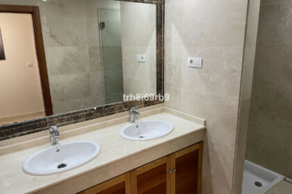 deec707f1a381ffdaee26ffb59f8d3f0 - 19