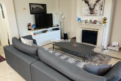 deec707f1a381ffdaee26ffb59f8d3f0 - 2