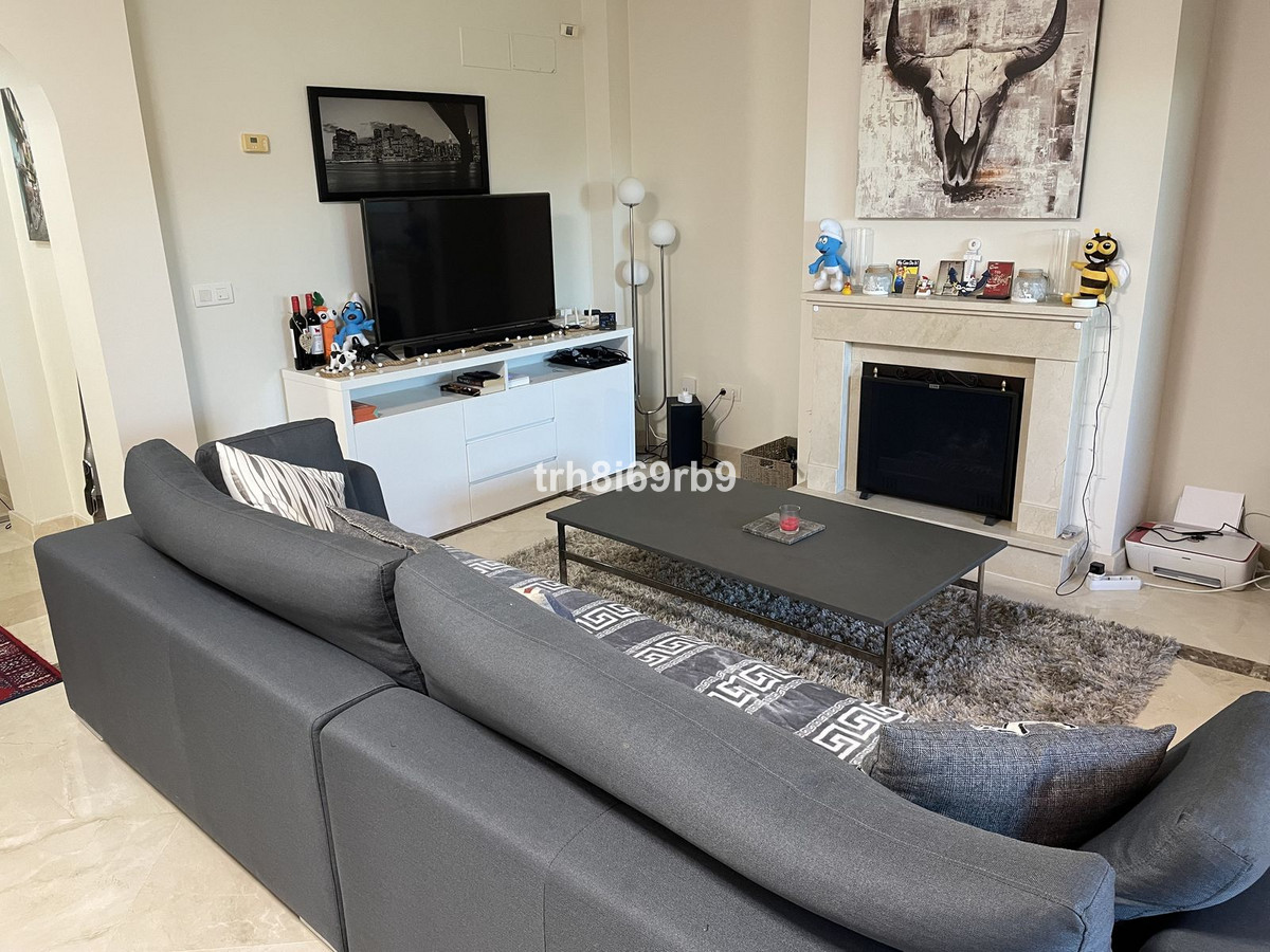 deec707f1a381ffdaee26ffb59f8d3f0 - 2