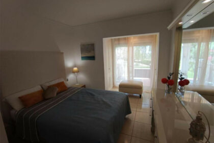 df40df79d4ee6c559d3ccb1bc7477a90 - 10