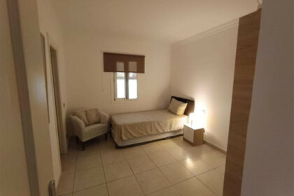 df40df79d4ee6c559d3ccb1bc7477a90 - 12