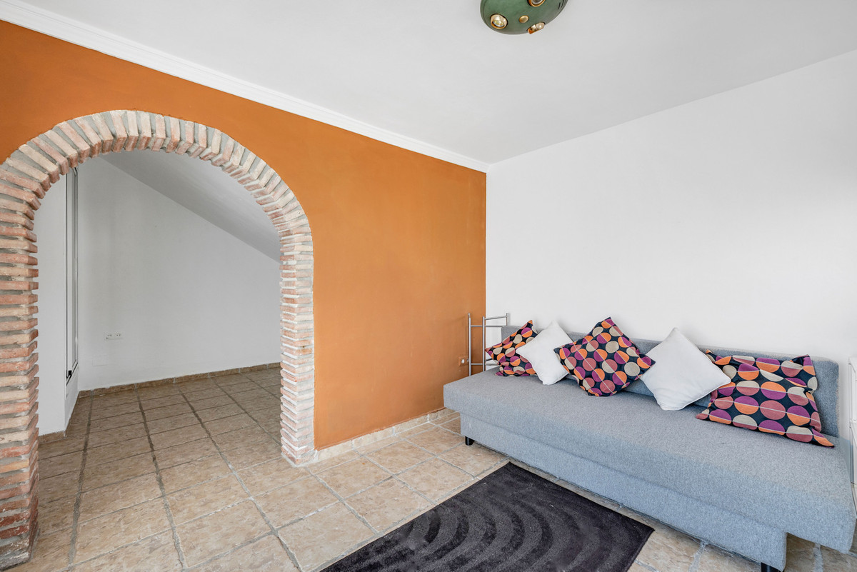 df697556b26715910954f32f151f25d0 - 21