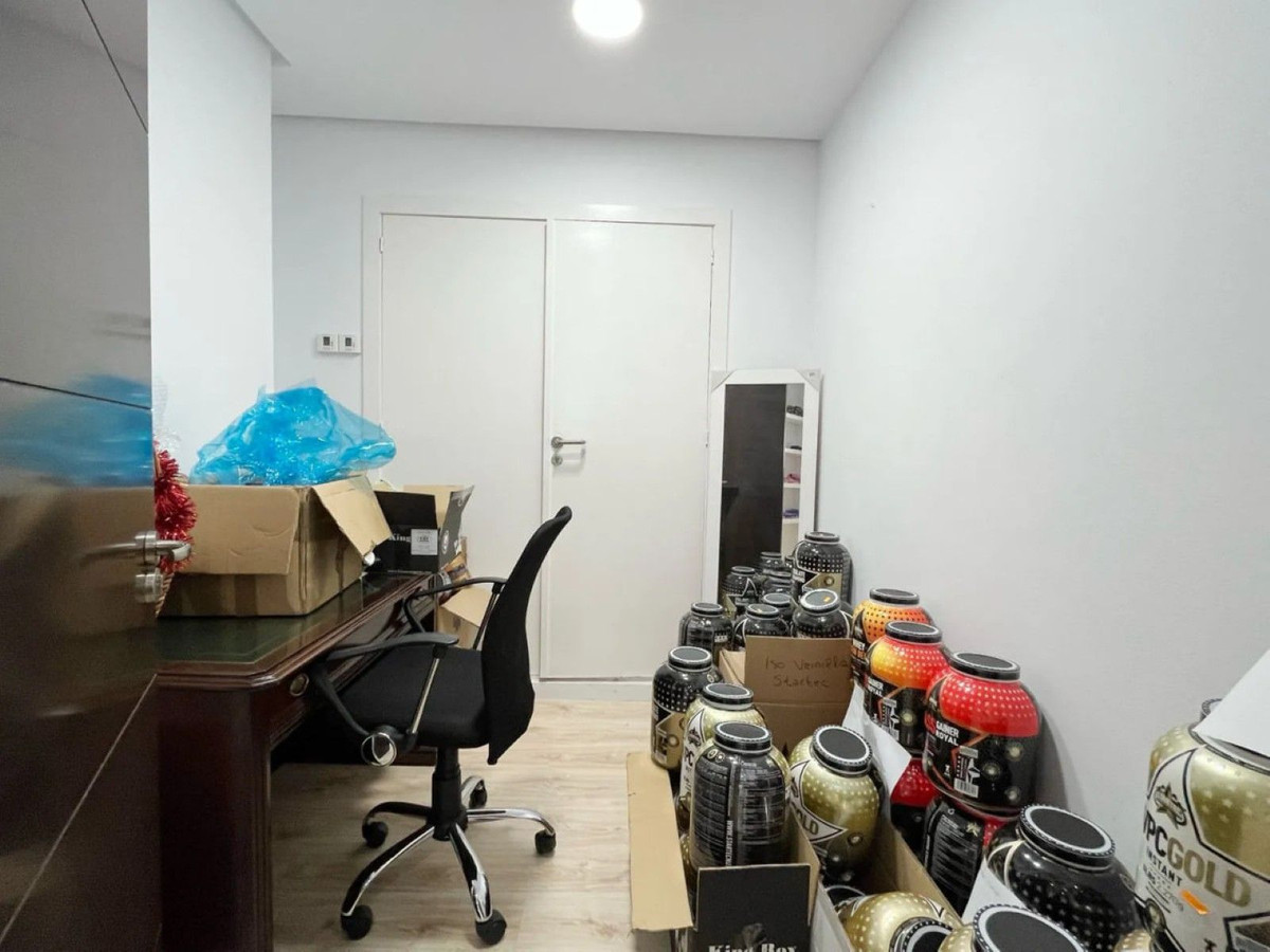 df702c9f4014f0e64ce5b629fab49e0c - 16