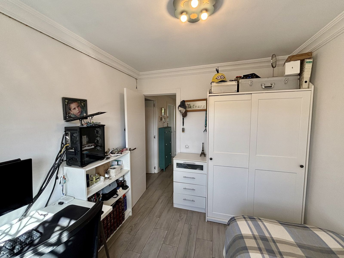 e1c6942b1a309d996368052554671599 - 40