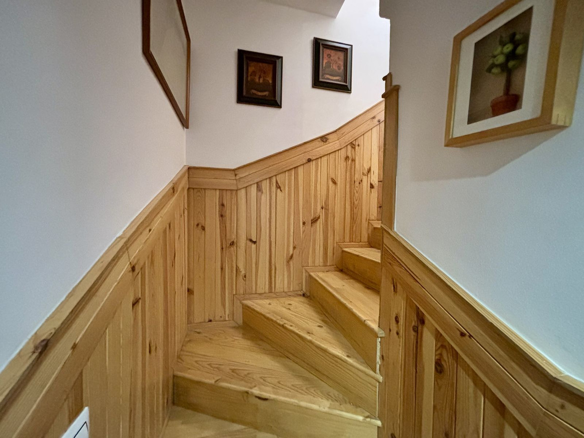 e1c6942b1a309d996368052554671599 - 59