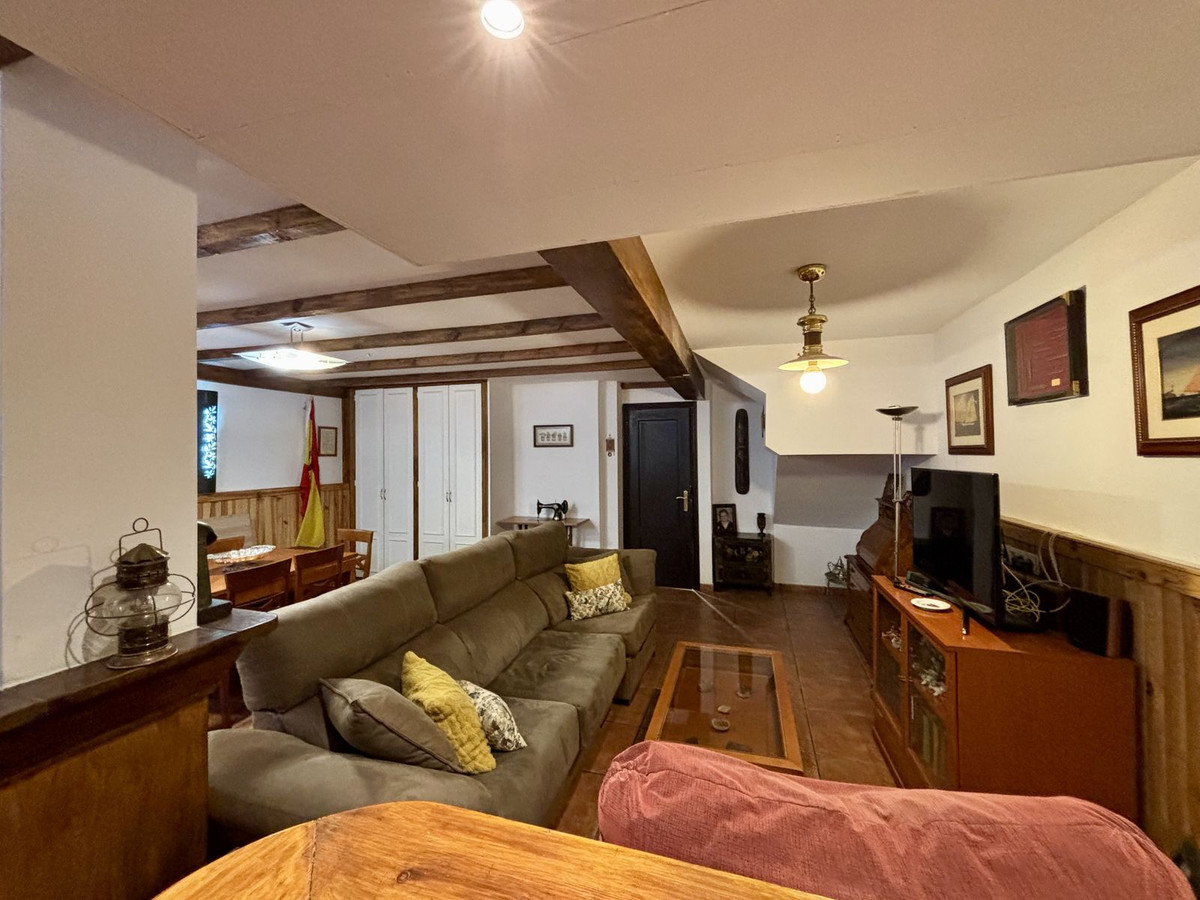 e1c6942b1a309d996368052554671599 - 66