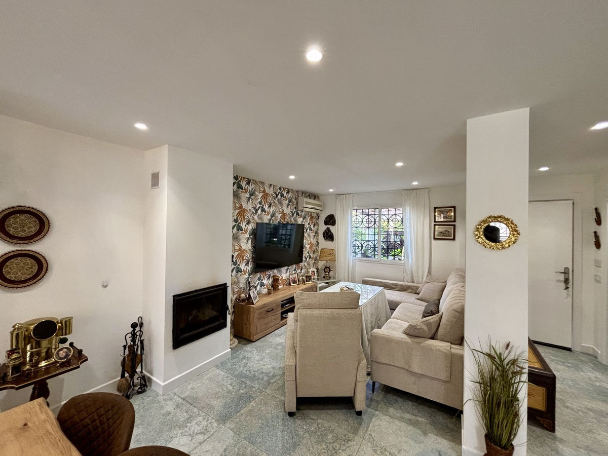 e1c6942b1a309d996368052554671599 - 7