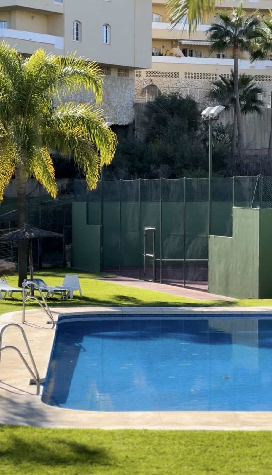 e1cfa7f7aa909bc5135c7c7cd4b0ff00 - 12