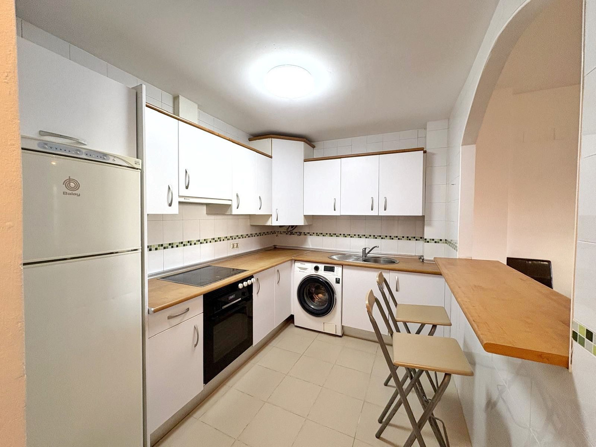 e1cfa7f7aa909bc5135c7c7cd4b0ff00 - 4