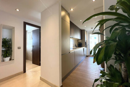 e4ecbf64e1b386066e3704fefaa5f004 - 11