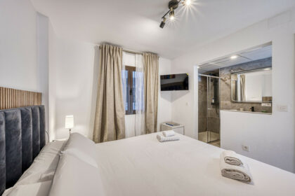 e73b71baa2f3b4088d145f57909b0ed1 - 33