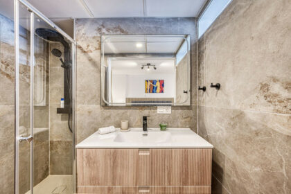 e73b71baa2f3b4088d145f57909b0ed1 - 34