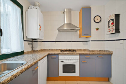 e7b0c9543755d8b72c48a09e1a8d0e01 - 19