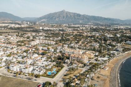 e7b0c9543755d8b72c48a09e1a8d0e01 - 3