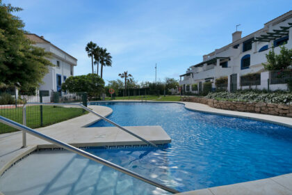 e7b0c9543755d8b72c48a09e1a8d0e01 - 7