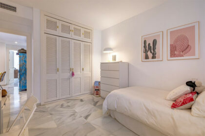 e7cbc6155ddbdf54f9a3739c1c341206 - 10