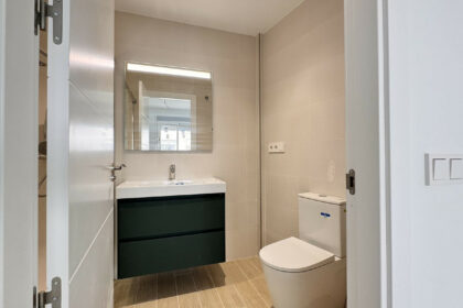 e93a2cf56c1060c312c87c1bc83f126f - 16