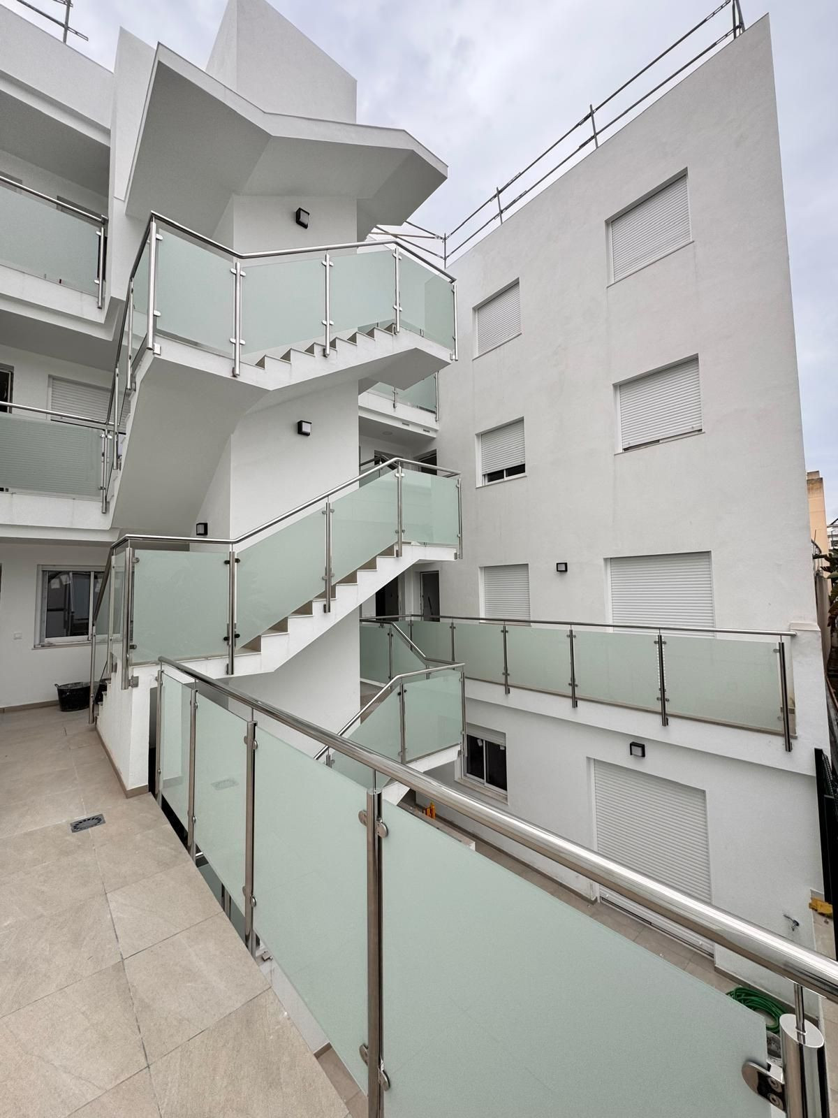 e93a2cf56c1060c312c87c1bc83f126f - 25