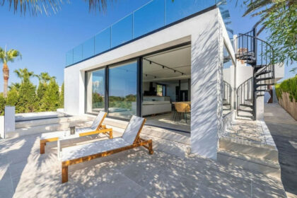 ea0525b144f72890b5236edc73d1208b - 1