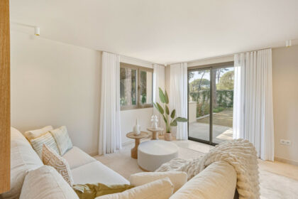 ea63bb7980916a04e32246c24aa48ea9 - 10