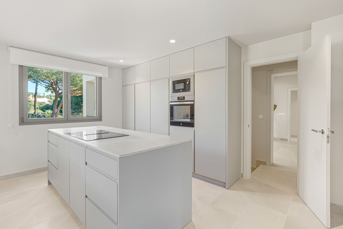 ea63bb7980916a04e32246c24aa48ea9 - 16