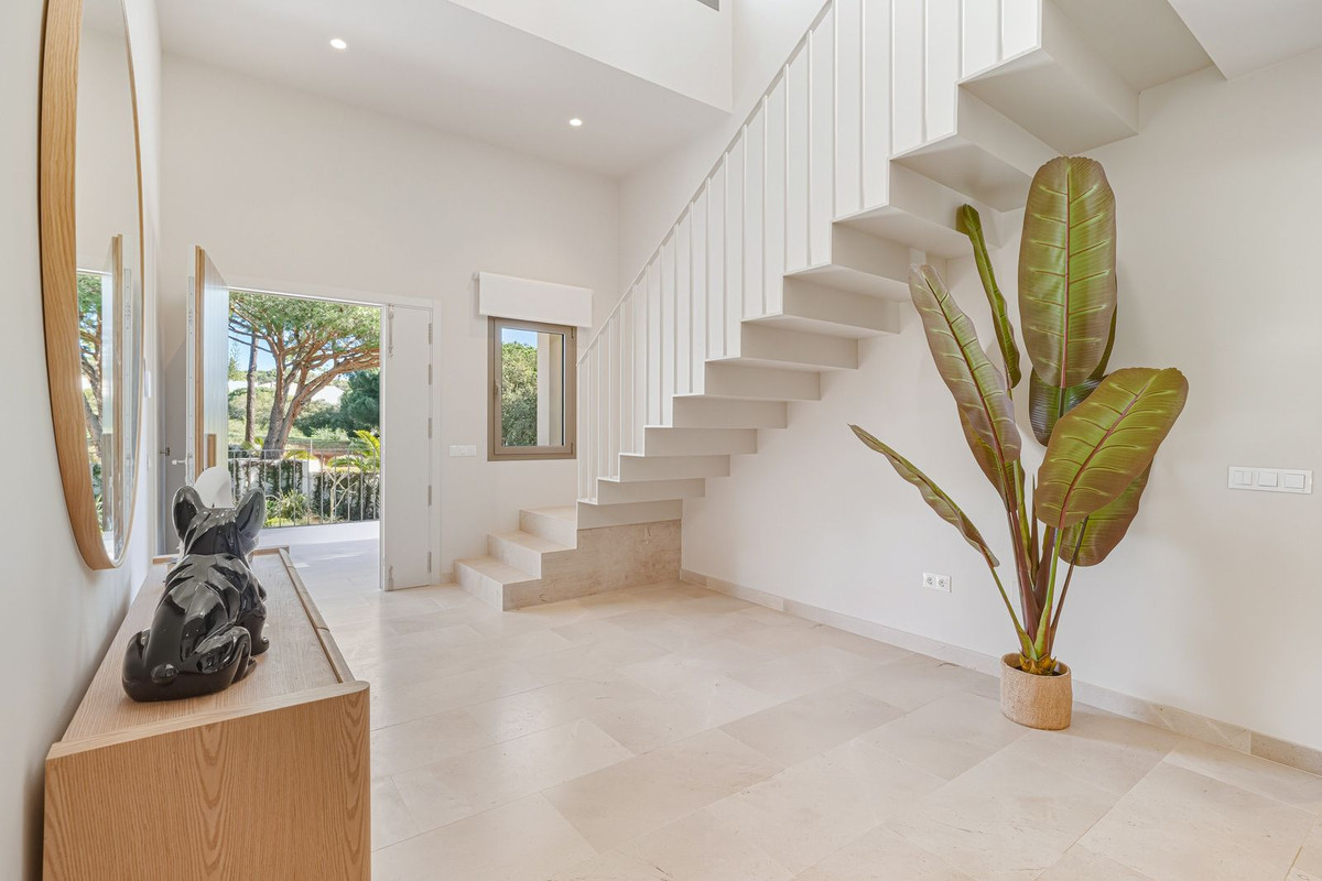 ea63bb7980916a04e32246c24aa48ea9 - 24