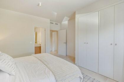 ea63bb7980916a04e32246c24aa48ea9 - 34