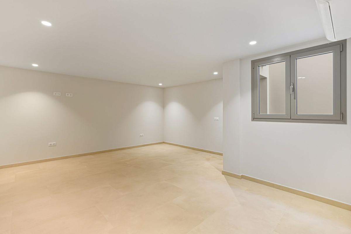 ea63bb7980916a04e32246c24aa48ea9 - 43