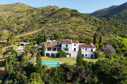 eb19e9ed1582f5aceeae9b1008b6d8e6 - 2