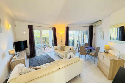 ebdde35c4b355b06e6cfd096293adc54 - 4