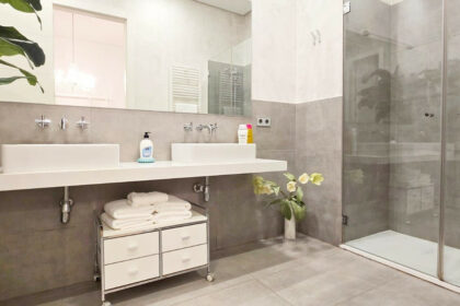 ec2fccd117426960810d27ca0b5f5cc2 - 19