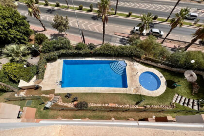 ecca98ca0f3f26a9e95c3e5e6e18e29d - 14