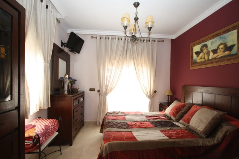 eccc175d4e3841be3747a74891166fe6 - 8