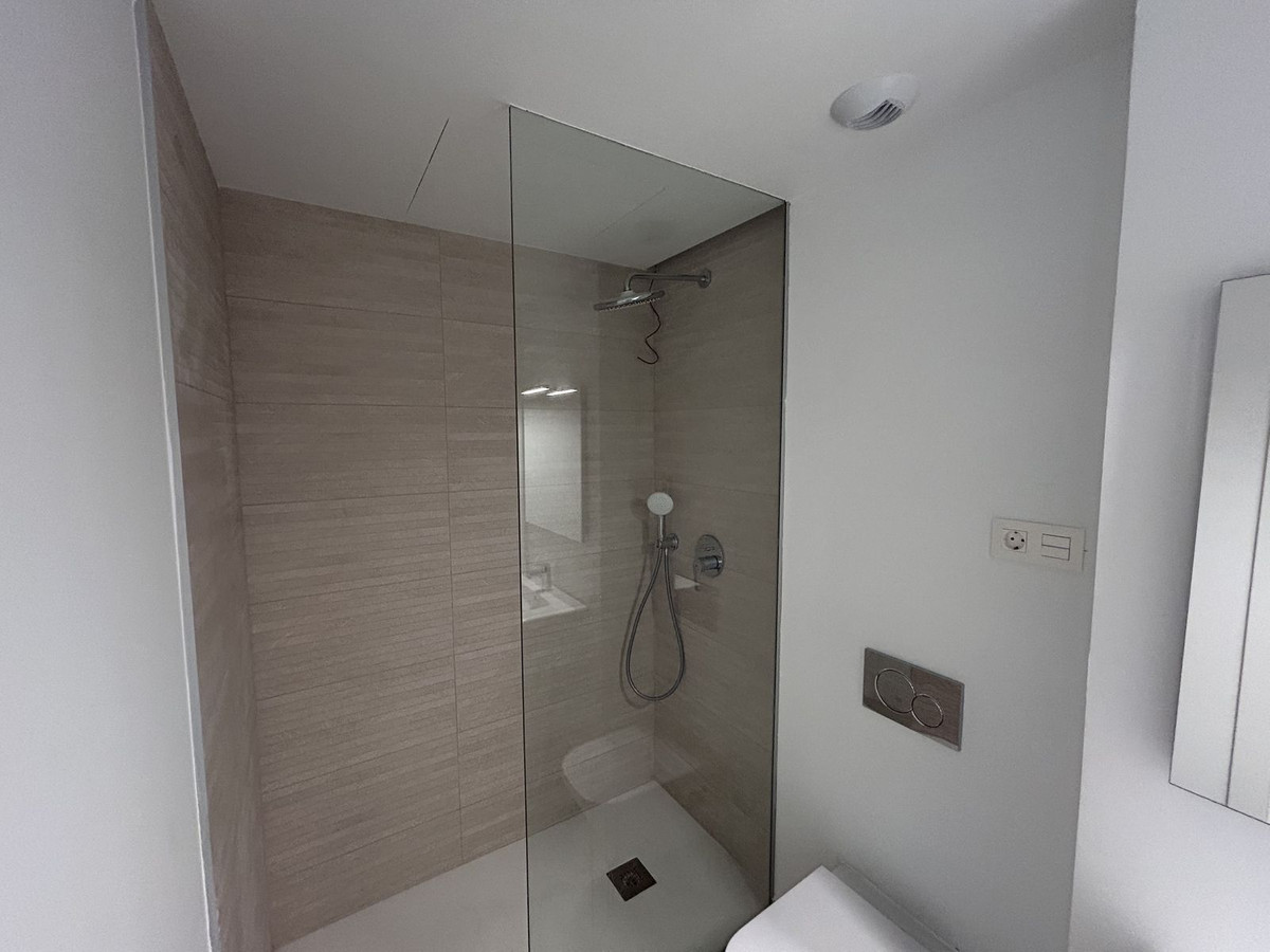 ee139ca55471e285a61f11fcc2d7d817 - 14