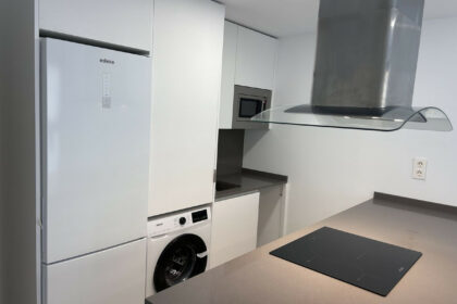 ee139ca55471e285a61f11fcc2d7d817 - 8