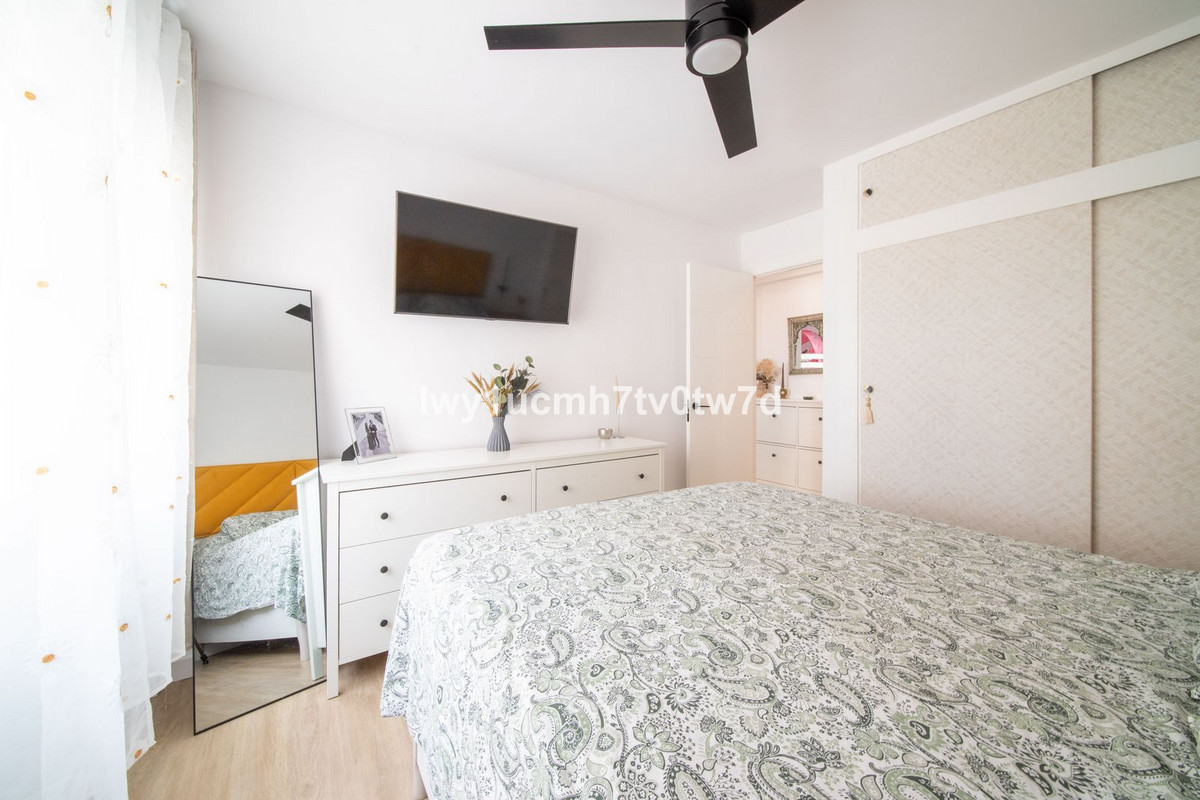 ee8d2ac7ce160e807f43a9b8b1cf279a - 11