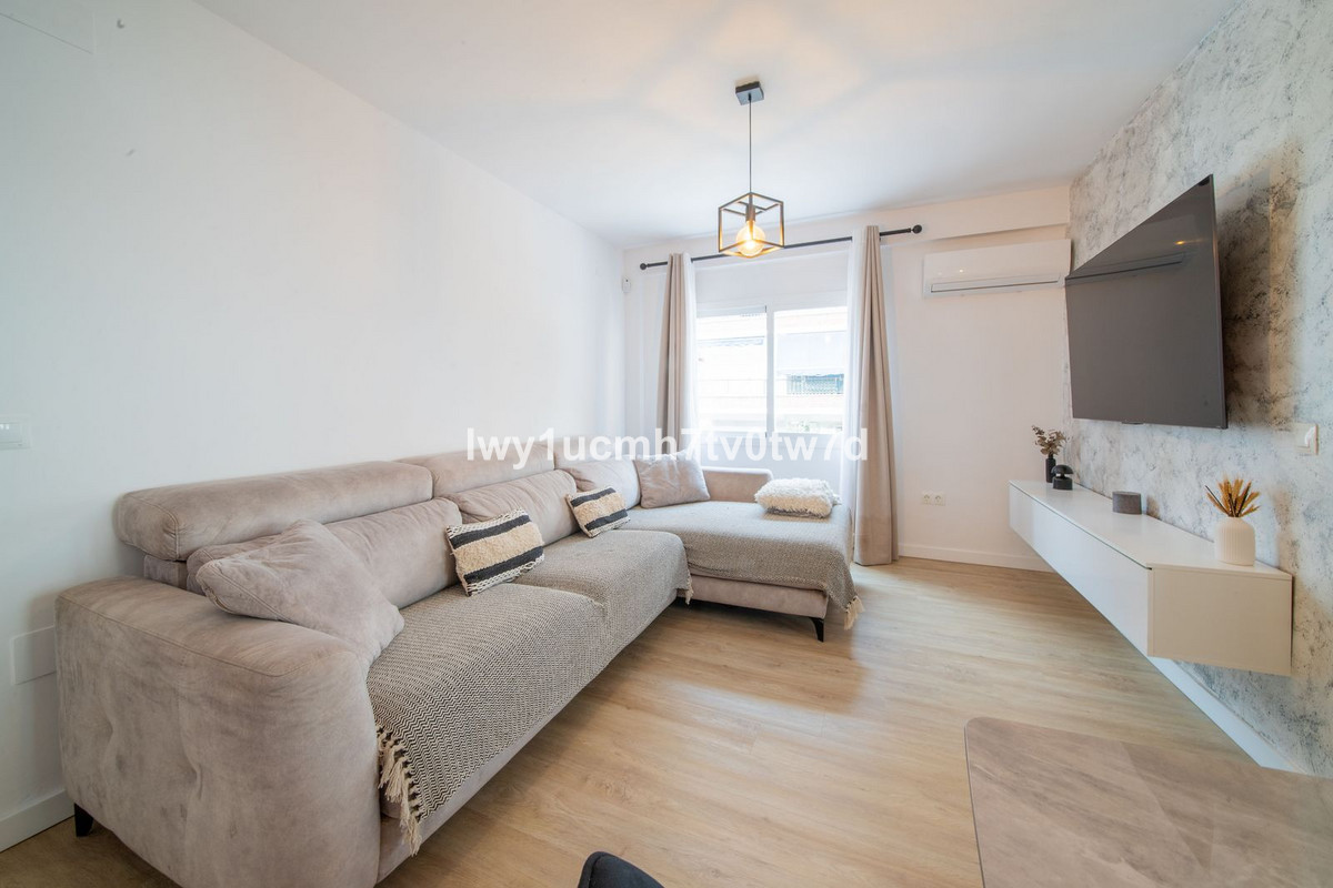 ee8d2ac7ce160e807f43a9b8b1cf279a - 22