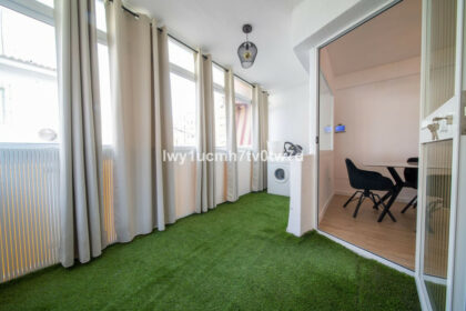 ee8d2ac7ce160e807f43a9b8b1cf279a - 3