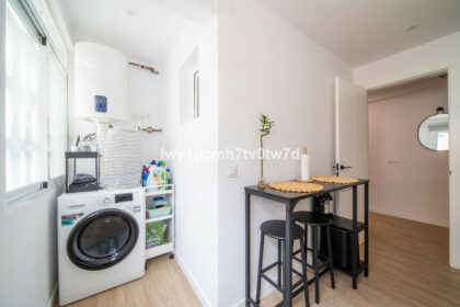 ee8d2ac7ce160e807f43a9b8b1cf279a - 7