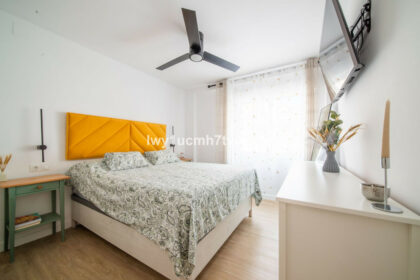 ee8d2ac7ce160e807f43a9b8b1cf279a - 9