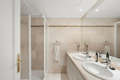 f167d8e5e920f26060040af827541ebb - 20