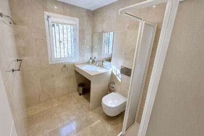 f1c0b03549e1819377e8f55cfb8e3807 - 29