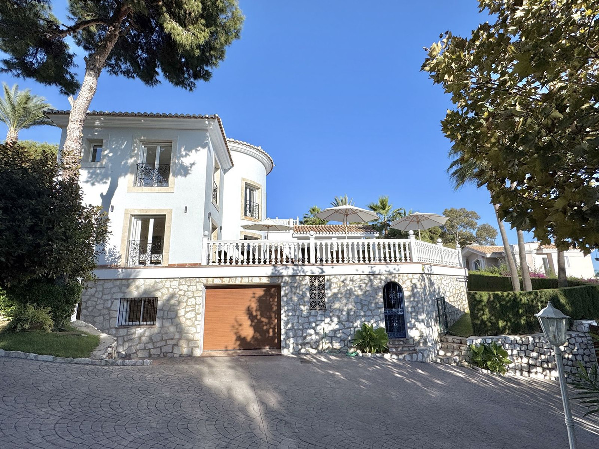 f1c0b03549e1819377e8f55cfb8e3807 - 30