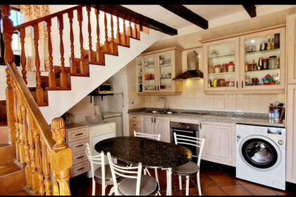 f25778ceac0a63ef008d6e15ae128fb8 - 15