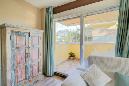 f41366644263fd4efdb703d4410b9354 - 22